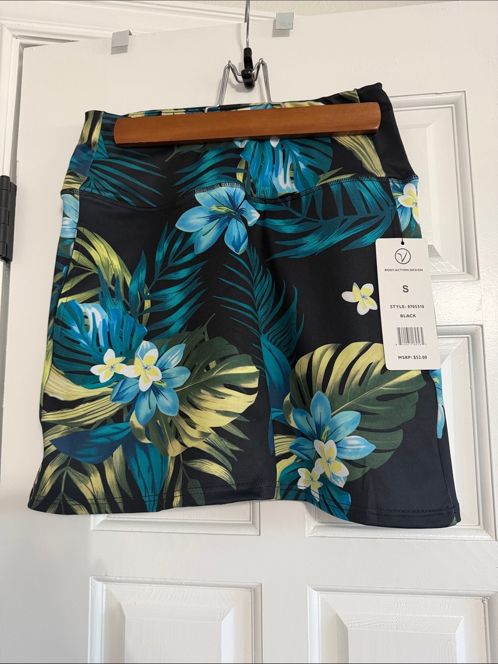 Black Tropical Floral Skort with Teal & Yellow Blooms
